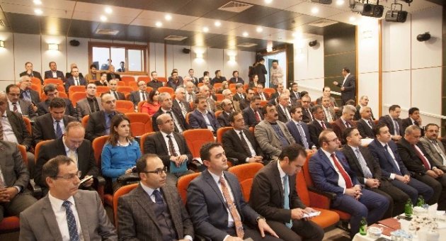 Ahlat’ta DAP Toplantısı