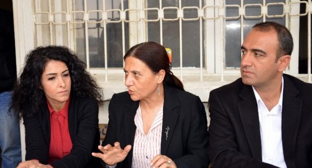 Akdeniz Belediye Yönetimi Mahalleleri Geziyor