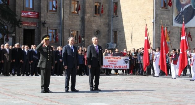 Atatürk’ün Isparta’ya Gelişinin 86’ncı Yıl Dönümü Törenle Kutlandı