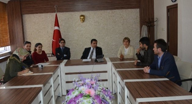 Avrupalı Öğrenciler Valiliği Ziyaret Etti