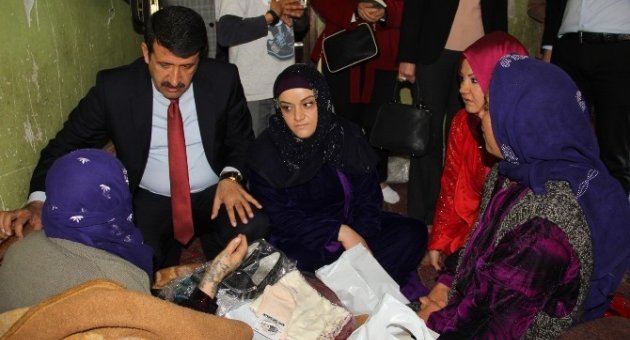 Ayşe Ekinci Umut Masasıyla Umut Olmaya Devam Ediyor