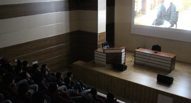 BEÜ Sinema Kulübü’nün İlk Film Gösterimi