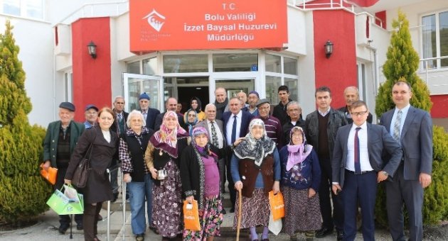Bolu Belediye Başkanı Alaaddin Yılmaz Yaşlıları Ziyaret Etti