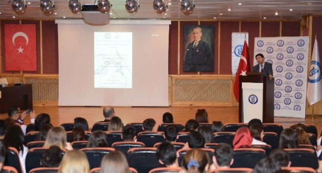 BÜ’de Tıbbi Kayıtların Hukuksal Önemi Anlatıldı