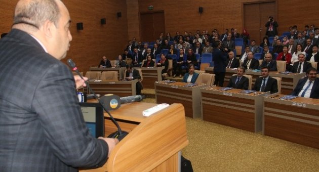 Elazığ’da Kurum Çalışanlarına Seminer Verildi