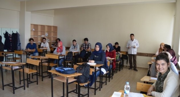 Erzincan İMKB Nevzat Ayaz Fen Lisesi’nden YGS’de Büyük Başarı