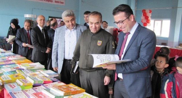 Hisarcık’ta Kitap Şenliği