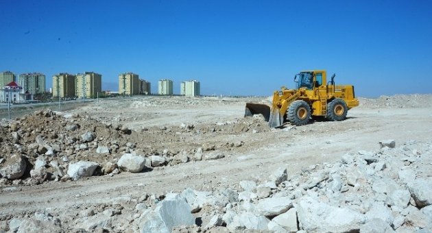Karaman’da 3 Bin Kişilik Spor Salonunun Yapımı Başladı