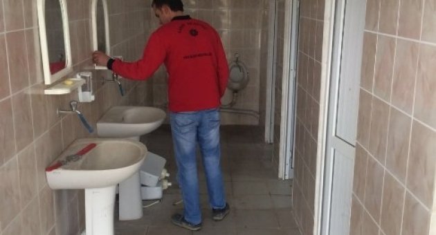 Karesi’de Köy Konakları Yenileniyor