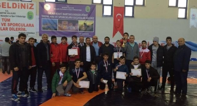 Kızılcahamamlı Pehlivanlar Başarıya Doymuyor