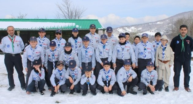 Kocaeli Büyükşehirli İzciler Gazi Süleyman Paşa’yı Andı