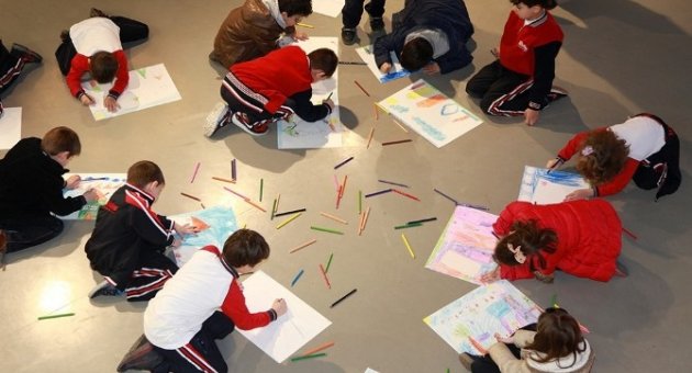 Miniklere Atölye Dersleri Veriliyor