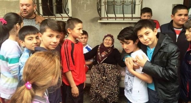 Öğrencilerden Yaşlılara Ziyaret
