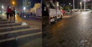 Taksim'de gece yarısı operasyonu; İBB ekipleri tezgahları topladı