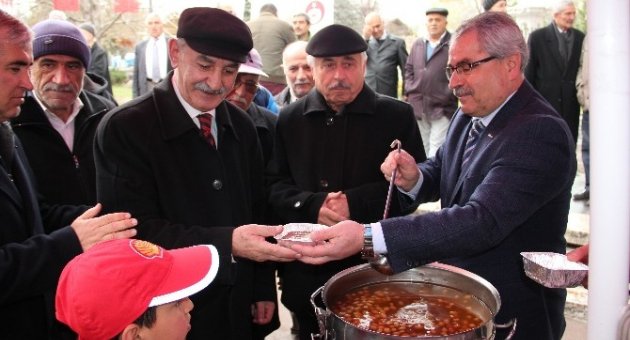 Türkav’dan Kuru Ekmek Ve Üzüm Hoşafı