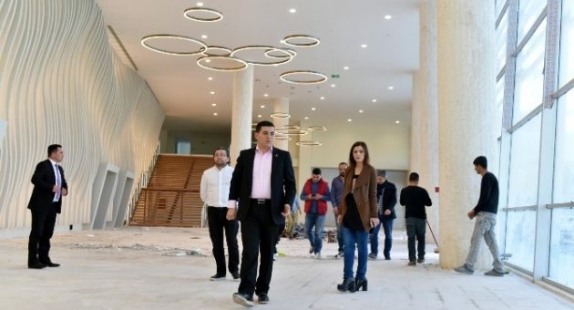 Tütüncü, Mimar Sinan Kongre Ve Sergi Merkezi’ni İnceledi