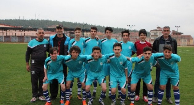U-15 Türkiye Şampiyonasına Katılan Bilecik İl Özel İdarespor 3 Puanla Tanıştı