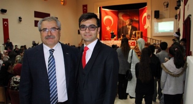 Yarışmadan Kazandığı Ödülü Şehit Ailelerine Bağışladı