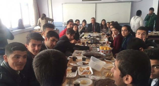 Yüksekovalı Öğrencilere Kahvaltı